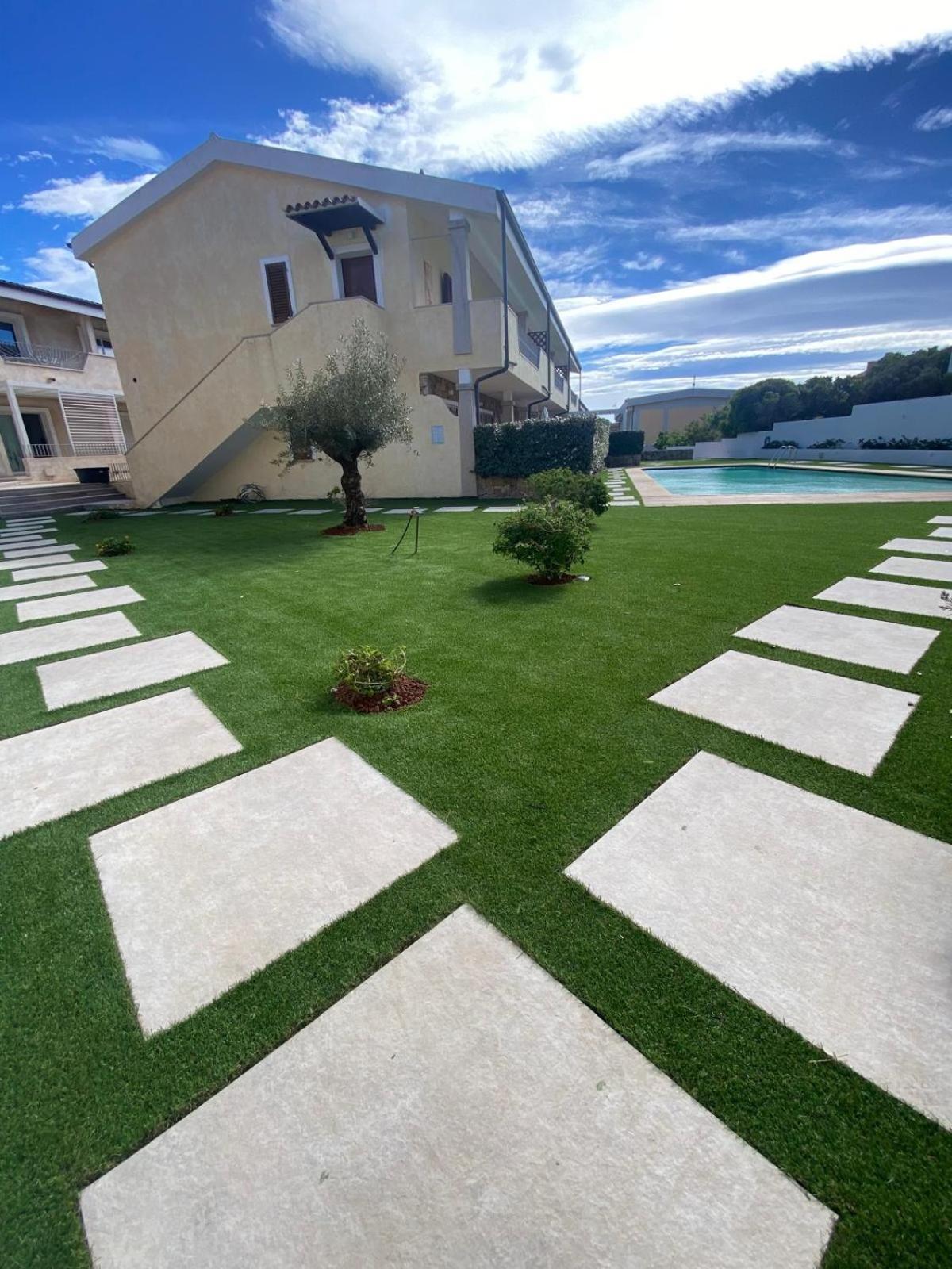 Le Perle Villa Palau Exterior photo