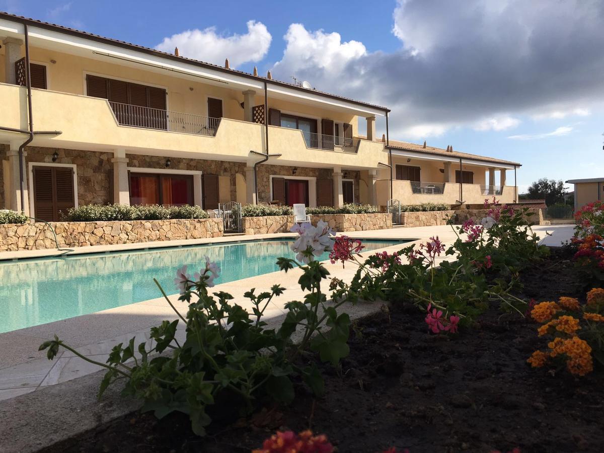 Le Perle Villa Palau Exterior photo