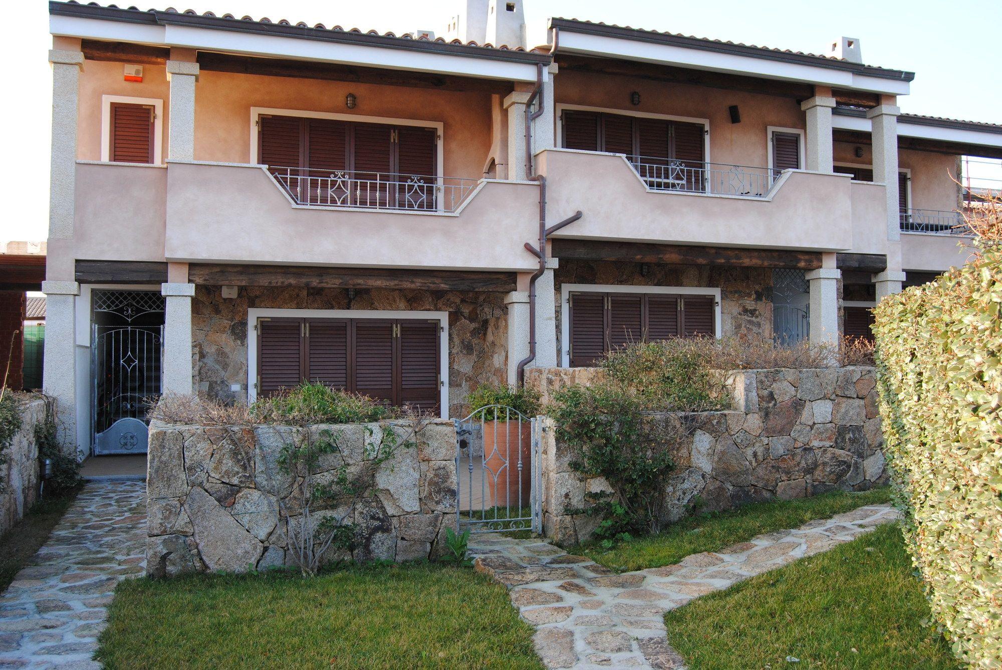 Le Perle Villa Palau Exterior photo